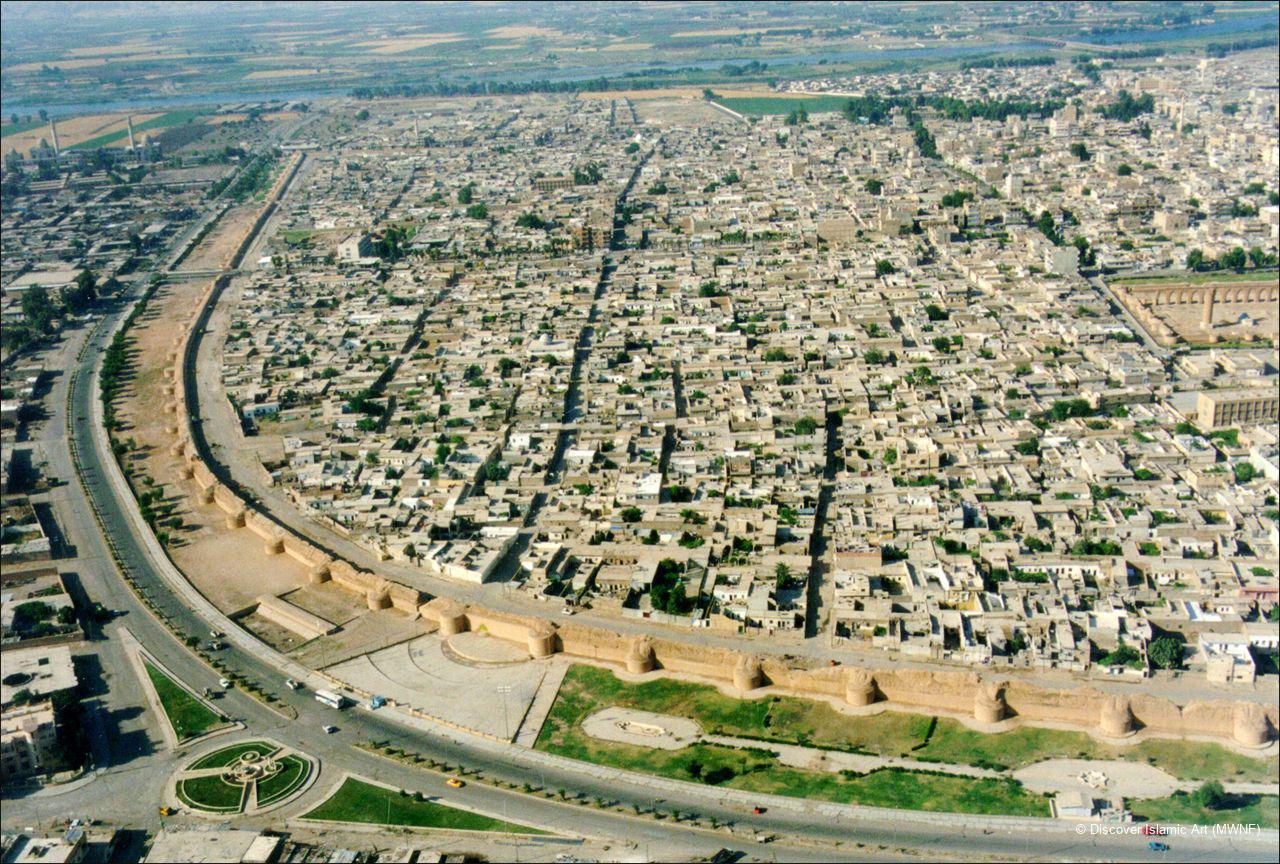 Muralles de Raqqa, en una imatge abans del conflicte (Muhammad al-Roumi/MWNF).