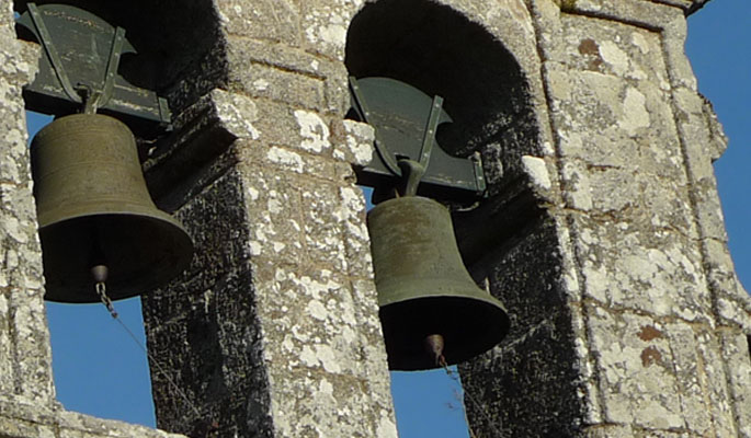 Imagen de un campanario (Wikimedia)