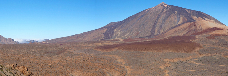 Detall de la paret sud de la caldera de Las Cañadas. És la zona millor exposada d'aquesta estructura volcànica. (Imatge: Joan Martí)