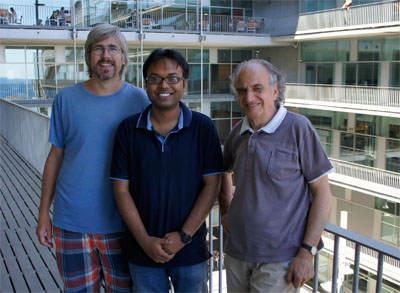 Ferran Casals, Mayukh Mondal i Jaume Bertranpetit (d’esquerra a dreta). Autor: J. Lanuza