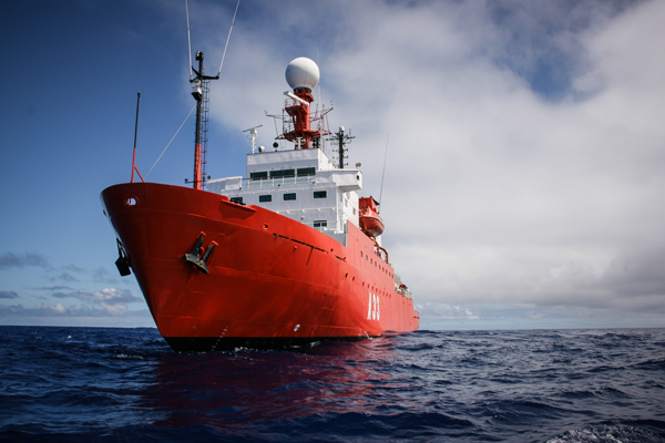 El vaixell oceanogràfic Hespèrides. Imatge: Josep Mª Gasol. 
