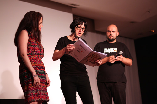 Un momento de la actuación de la Compañía Planeta Impro