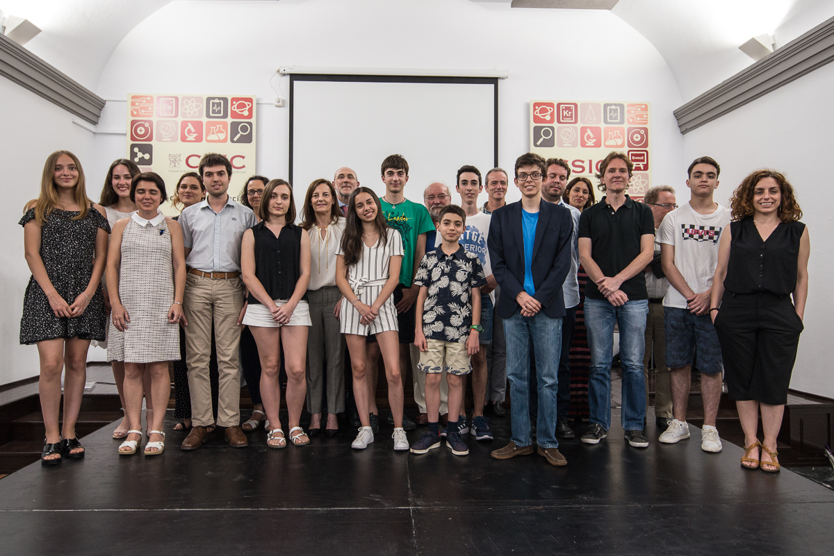 Foto de família amb els guanyadors de l'edició d'enguany (imatge: Bruno Sester /CSIC). 