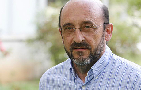 Pere Puigdomènech, investiogador del CSIC, guardonat amb el Premio COSCE a la Difusió de la Ciència 2013