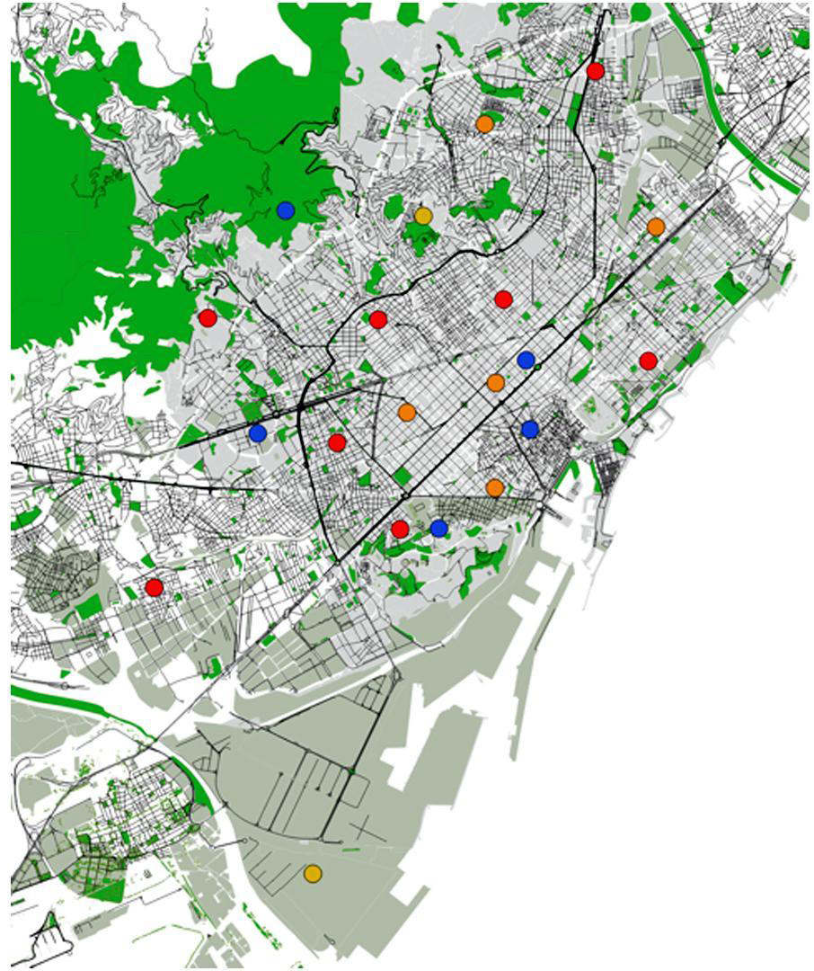 Mapa amb ubicació de les estacions desplegades pel  projecte SANIMS: en vermell, estacions Raspberry Shake, i en taronja, estacions tipus SPIDER. A més, en blau, estacions permanents de l’Institut Cartogràfic i Geològic de Catalunya (ICGC). Imatge: Jordi Díaz.