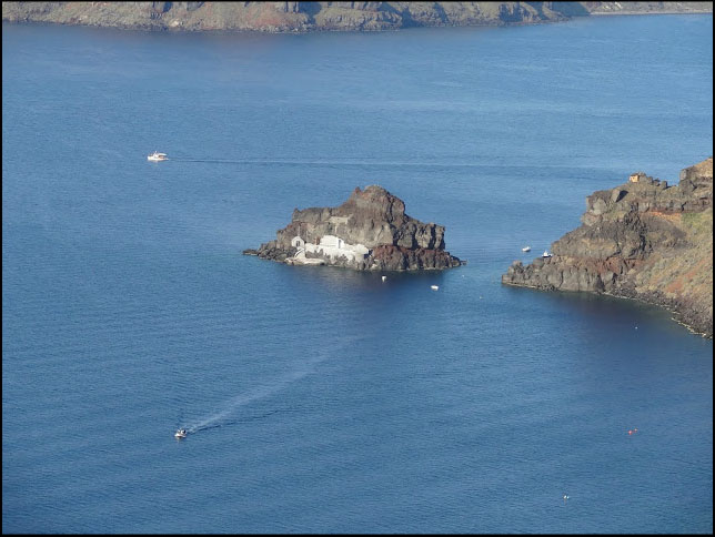 El mar que envolta l'arxipelag Santorini està entre les zones prioritàries a protegir. 
